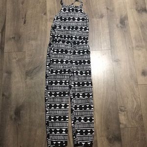 💜4/$10 3/$8 geometric jumper